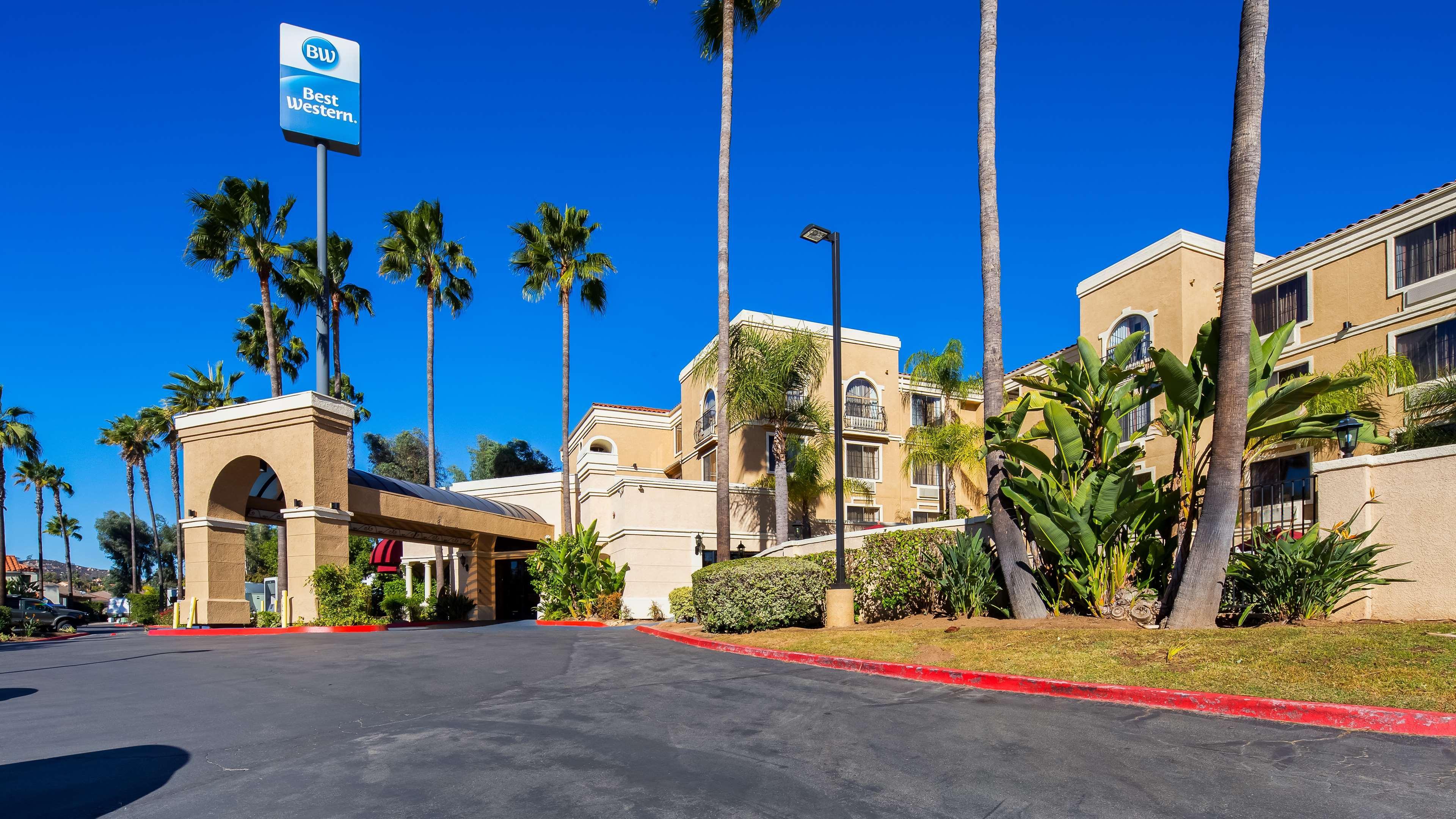 Best Western Escondido Hotel Exterior photo