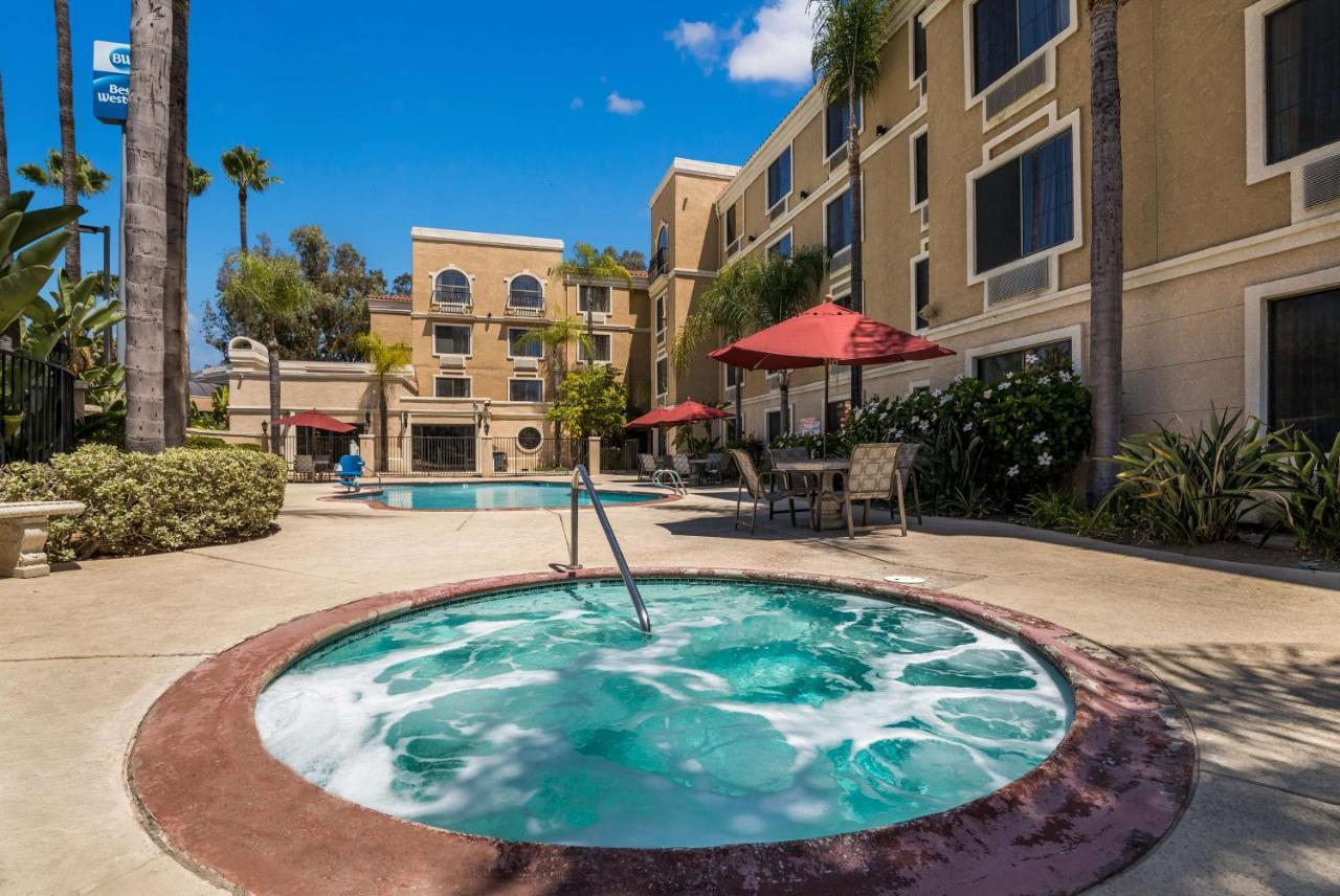 Best Western Escondido Hotel Exterior photo